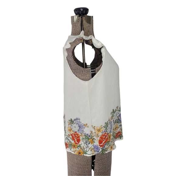 Blu Pepper floral top size medium - Picture 2 of 11